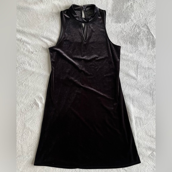 WORTHINGTON Black Velvet Velour Keyhole Dress Sleeveless Cocktail Dress size S - Picture 2 of 9